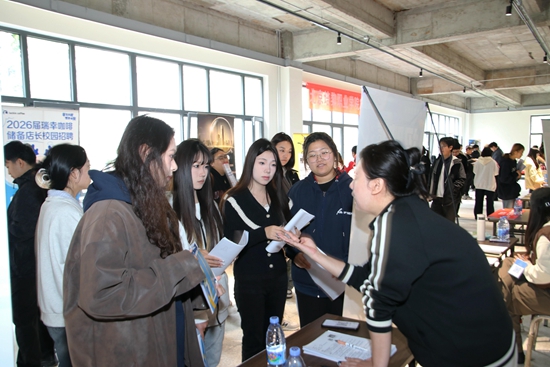 68f5dc6b9aaeb.jpg IMG_8516_AI看图.jpg