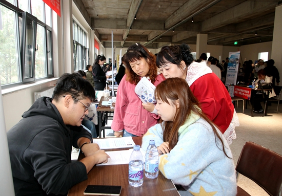 68f5dd1428f93.jpg IMG_8464_AI看图.jpg