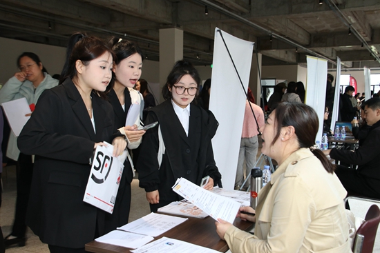 68f5df4c908c4.jpg IMG_8503_AI看图.jpg