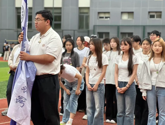 春日燃动/外语系以团队之光点亮运动会赛场